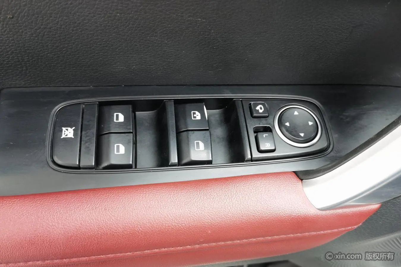 Kia Smart running 1.4T DCT Smart Enjoy Deluxe Edition GLS