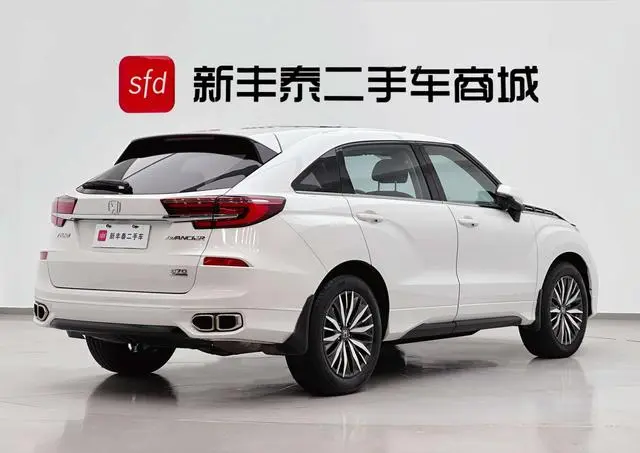 Honda Crown Road 370 TURBO 9AT Deluxe Edition