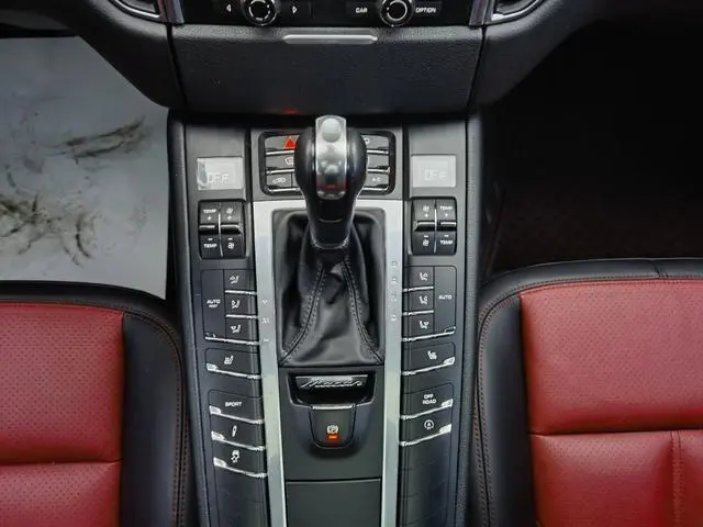 Porsche Macan Macan 2.0T