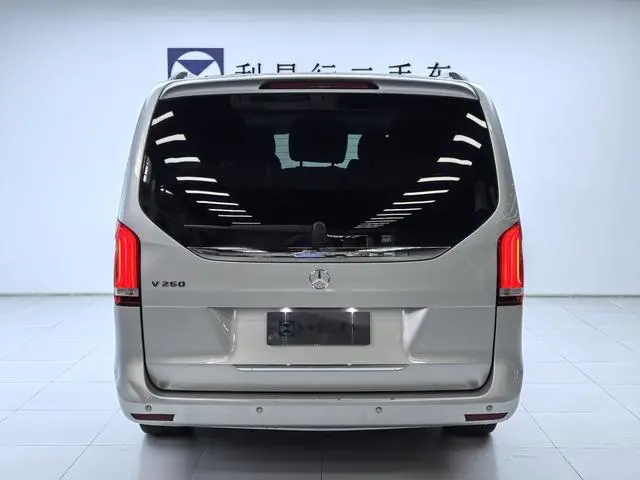 Mercedes-Benz Mercedes-Benz V-class V 260 Premium Edition
