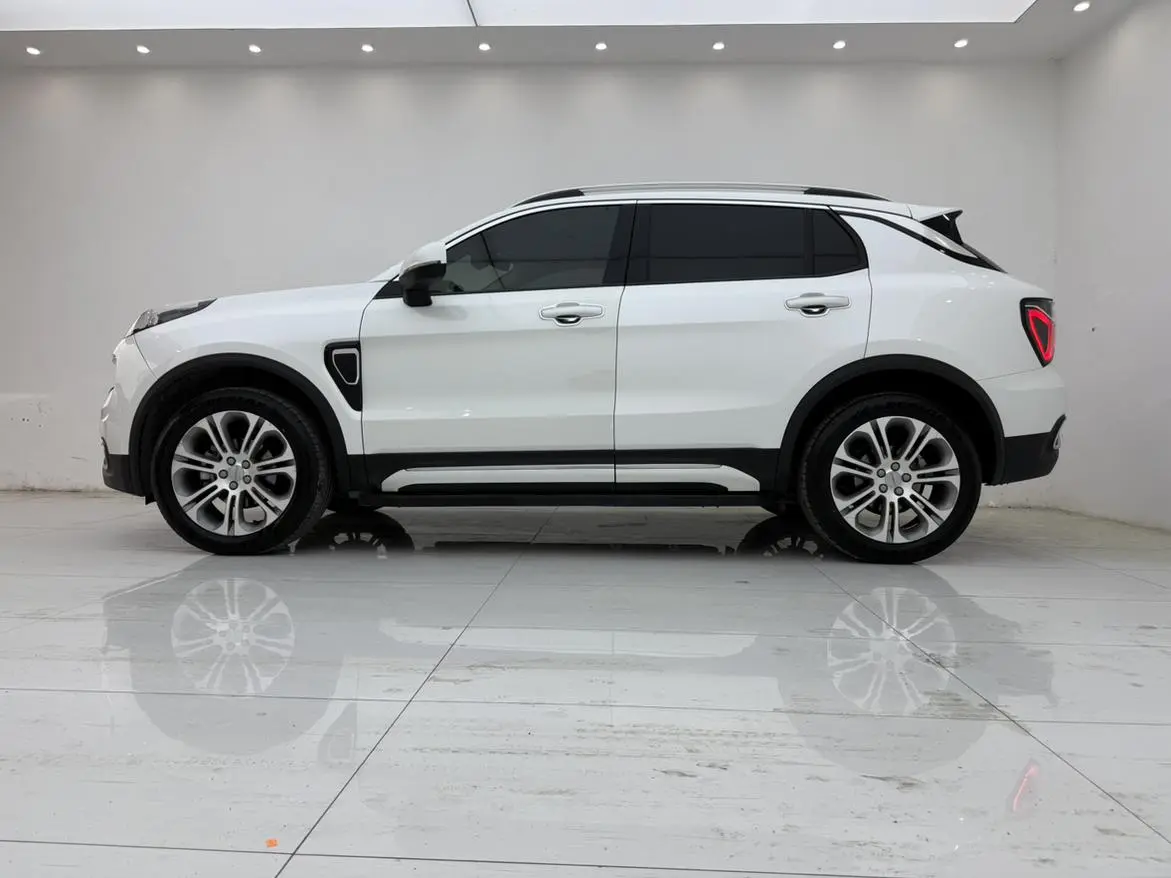 LYNK & CO Lynk 01 2.0T two-wheel drive Yao Pro version country VI
