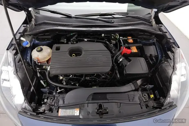 Ford Ruiji EcoBoost 245 four-wheel drive Jiaxiang model