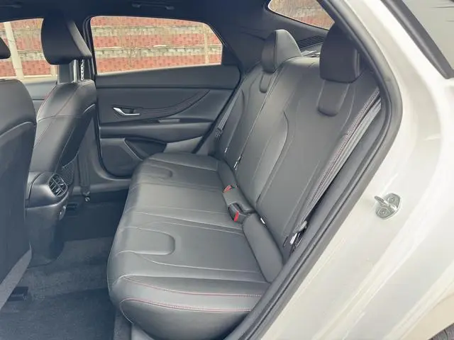 Hyundai Elantra 1.5L CVT 20th SE 20th Anniversary Edition