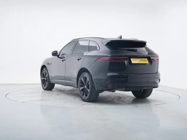 Jaguar Jaguar F-PACE P250 R-Dynamic BLACK