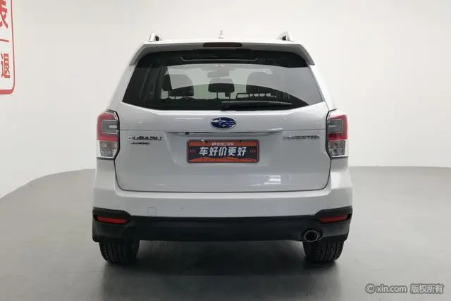 Subaru FORESTER Forester 2.0i Fashion Navigation Version