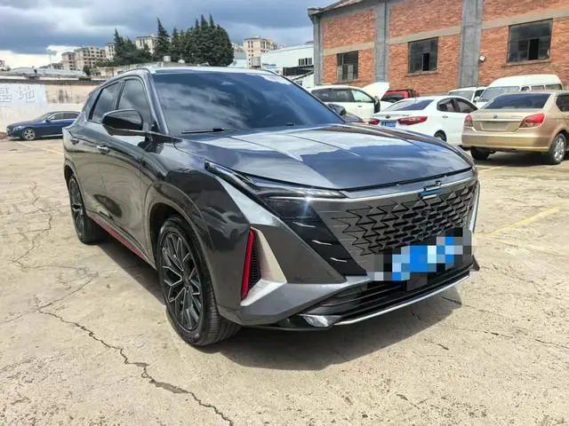 Changan Auchan Changan Auchan Z6 Blue Whale 1.5T DCT Smart Collar Type