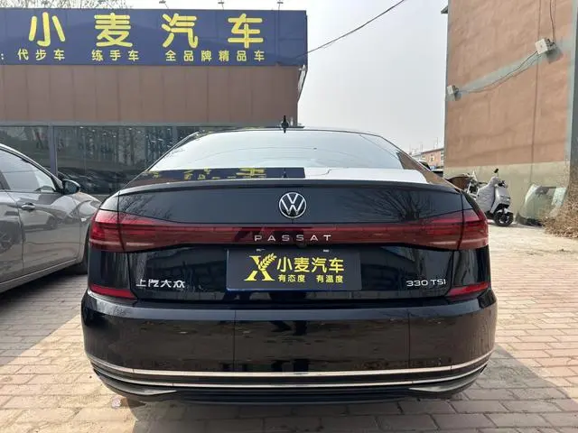 Volkswagen Passat 330TSI Starry Sky Elite Edition