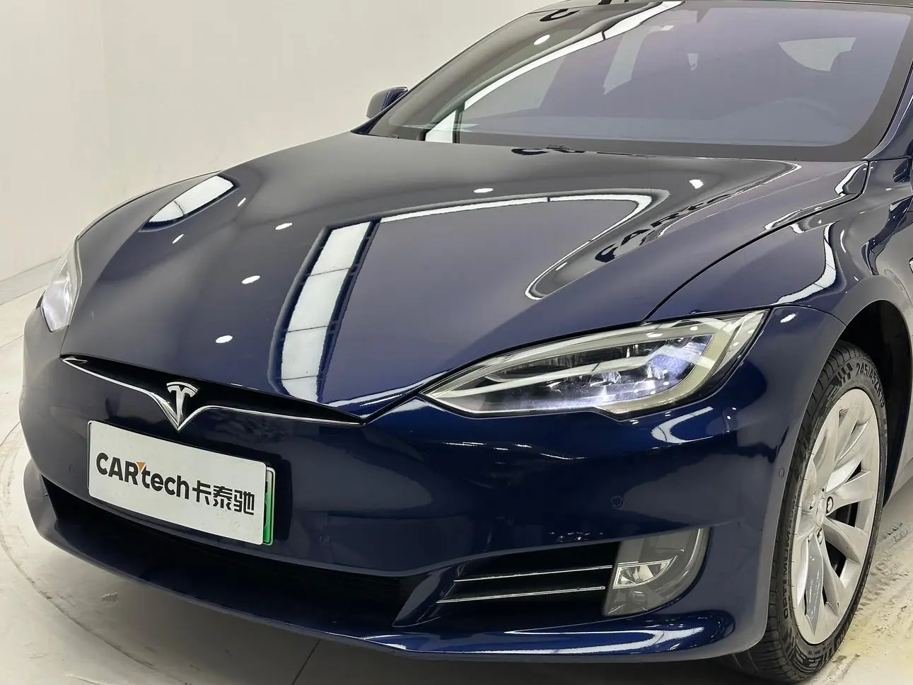 Tesla Model S 75