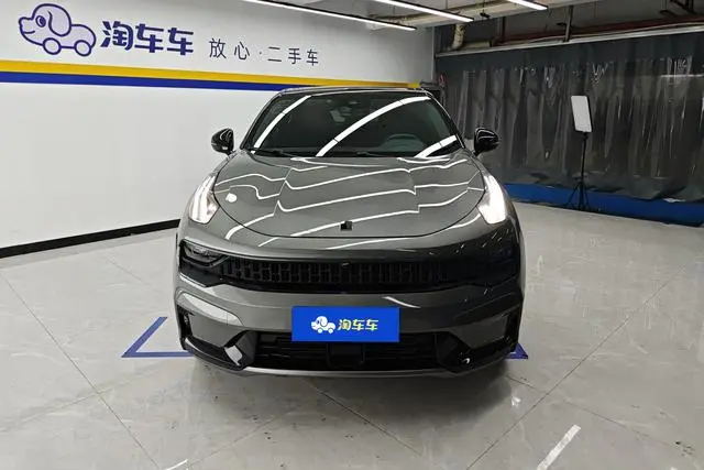 LYNK & CO Lynk 05 2.0TD four-wheel drive Halo