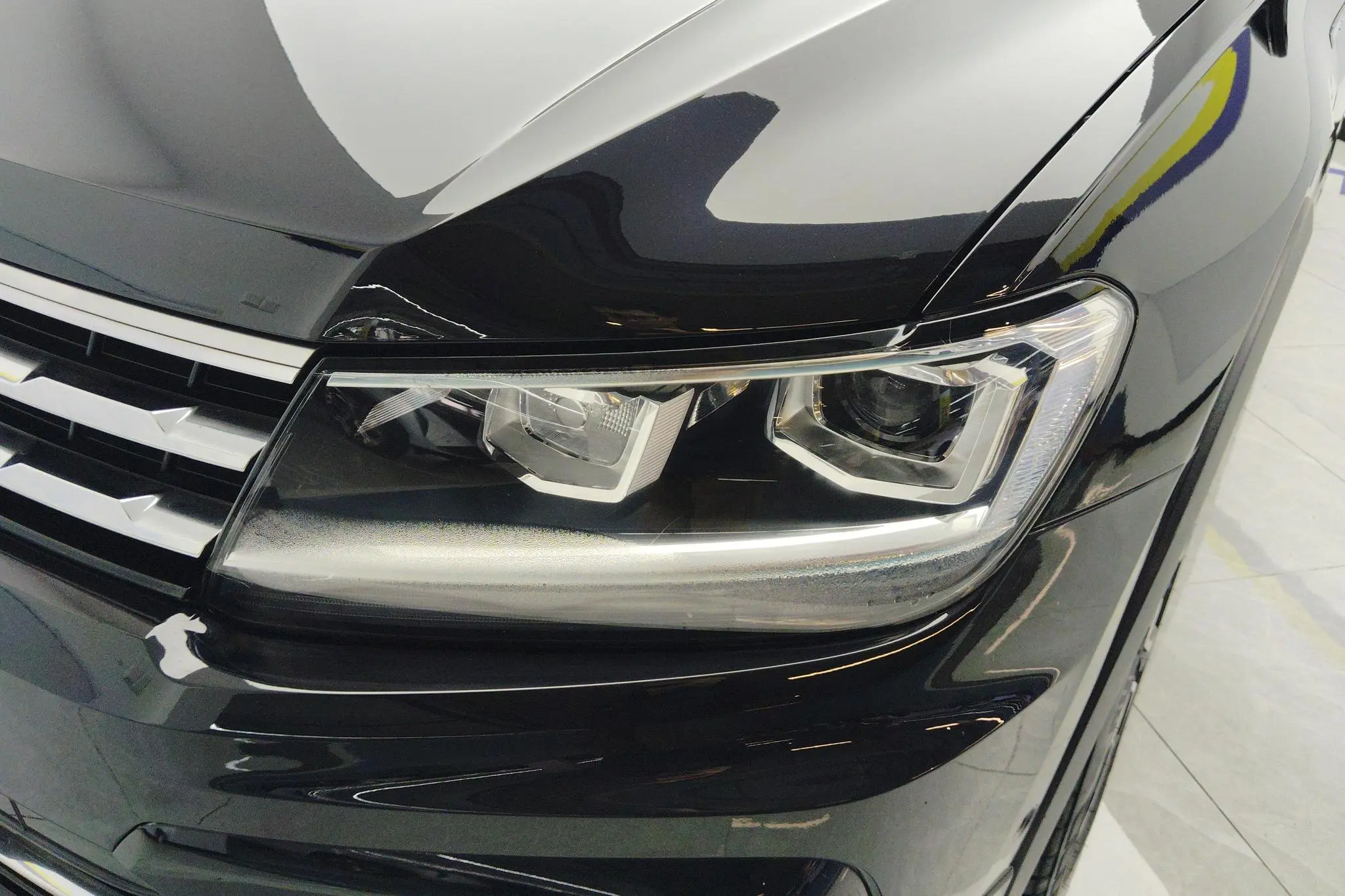 Volkswagen Tiguan L 330TSI automatic two-wheel drive R-Line Premium edition