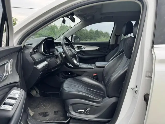 Roewe Roewe RX5 MAX 300TGI Automatic Smart Cockpit Deluxe Edition