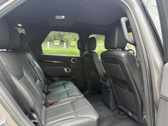 Land Rover discover 2.0T SE