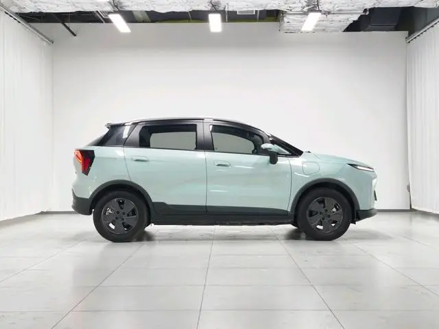 Geometry Geely Geometry E Firefly 401KM Thunderbolt Tiger