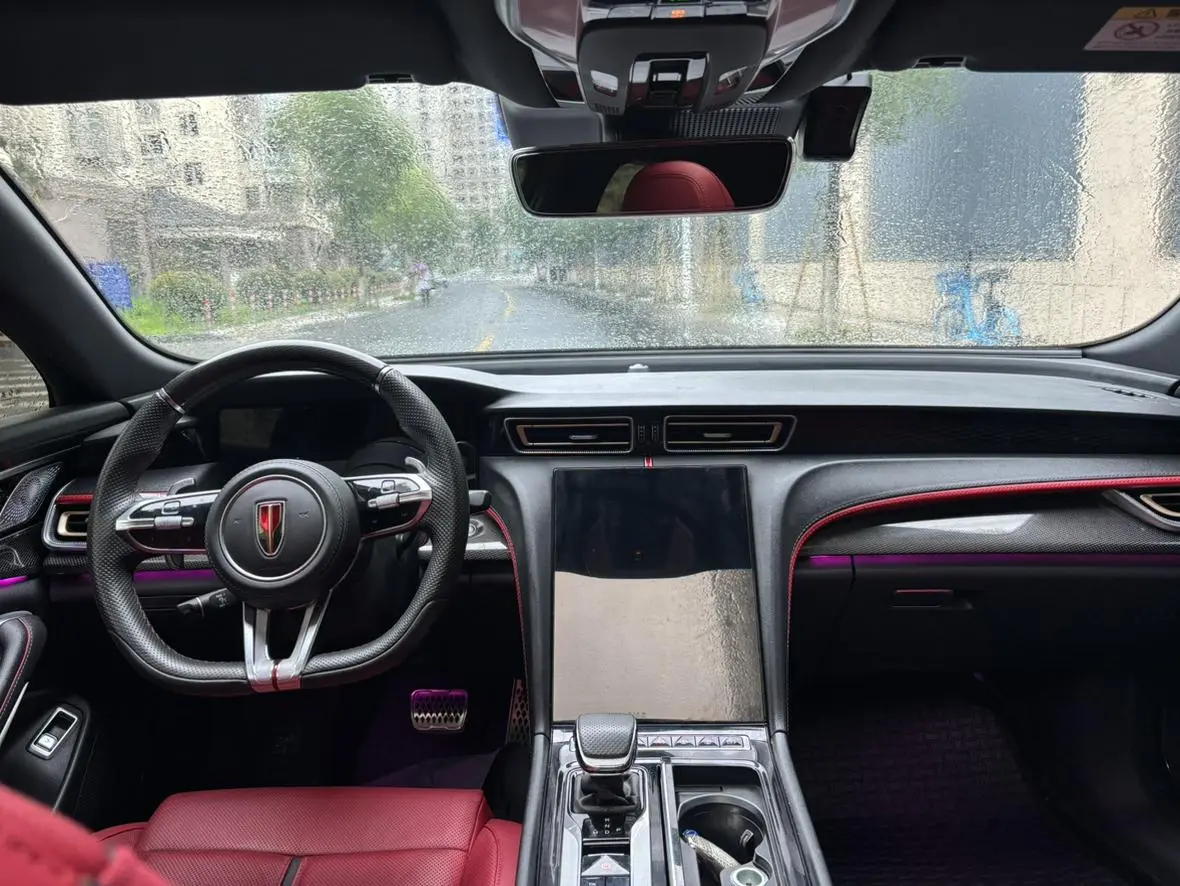 Hongqi Hongqi H6 2.0T to the United States version