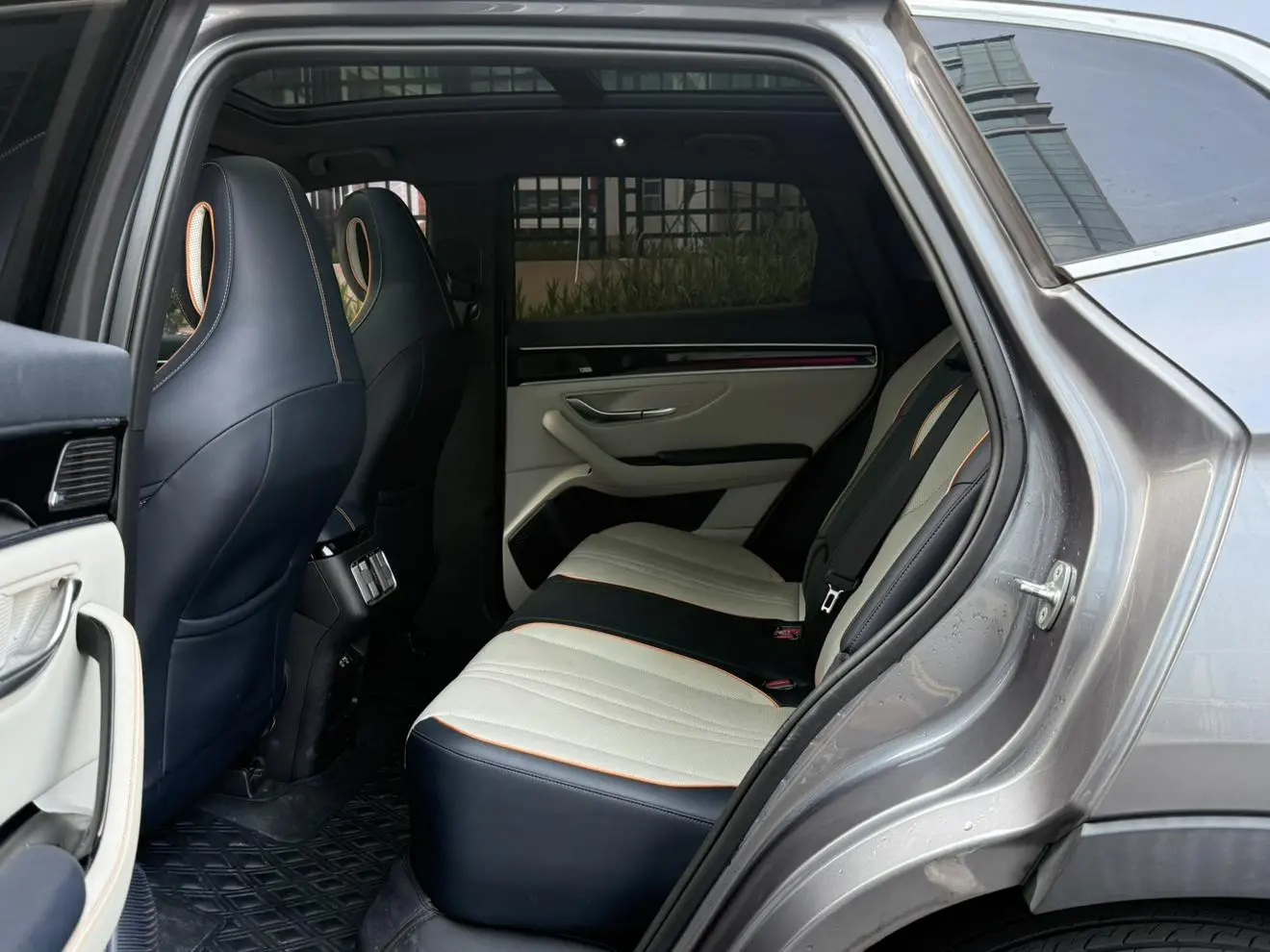 BYD Song PLUS DM DM-i 110KM two-wheel drive flagship PLUS