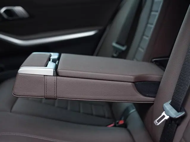 BMW BMW 3 Series 325Li M sports suit