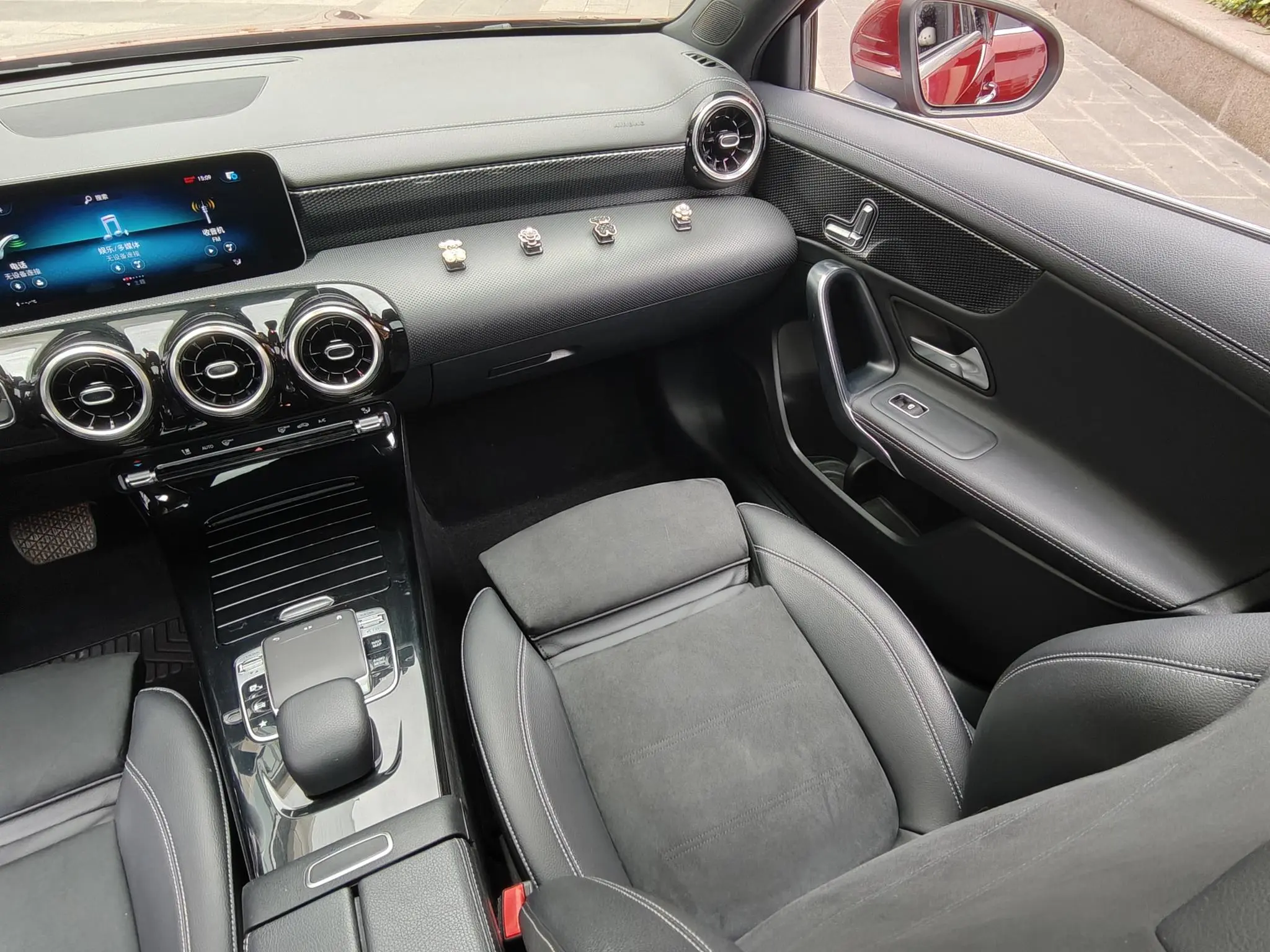 Mercedes-Benz Mercedes-Benz A-class A 200 L sports sedan