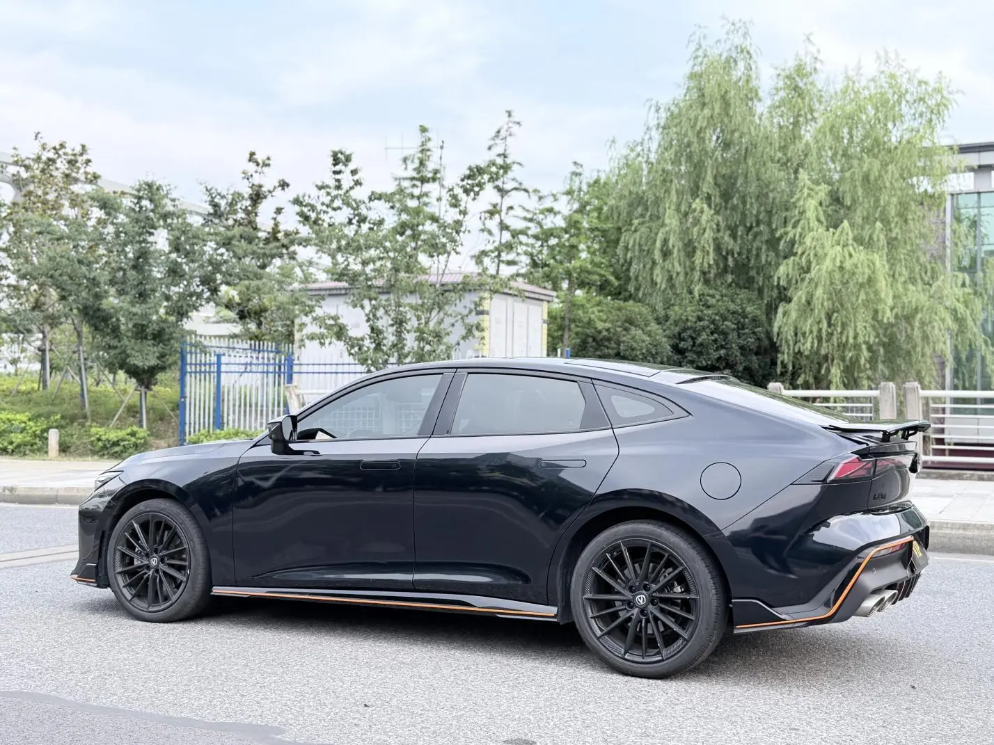 Changan Changan UNI-V 2.0T Front Speed Version