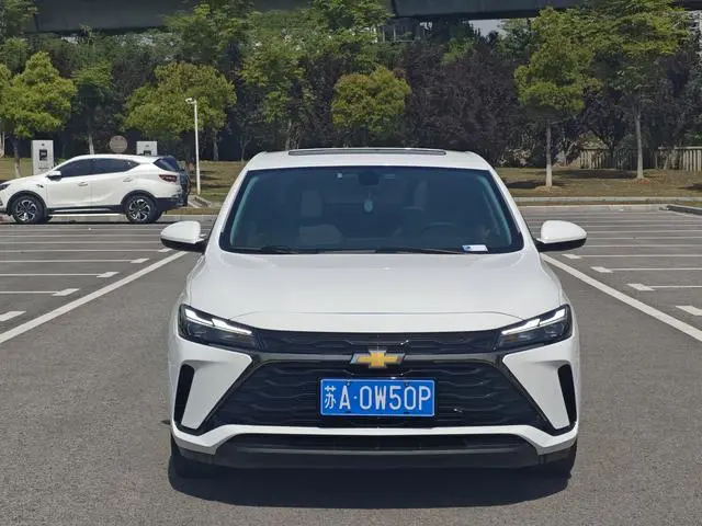 Chevrolet Cruze 1.5L Dual Clutch Enjoy Edition