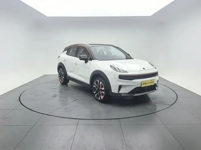 LYNK & CO Lynk 06 1.5T Yao Halo