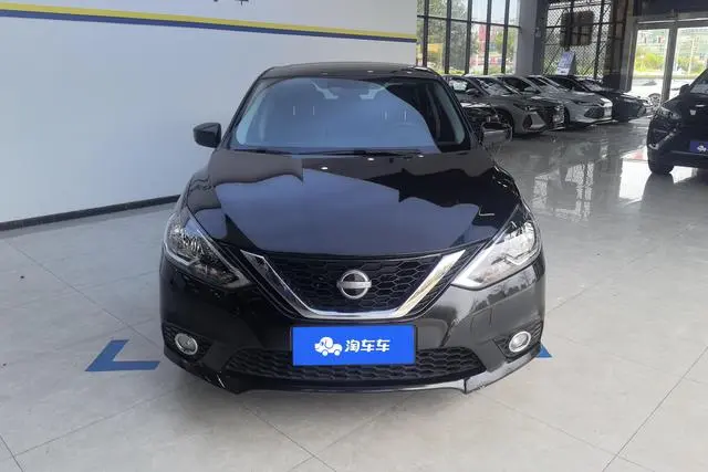 Nissan Xuan Yi Classic 1.6 XL CVT Deluxe Edition