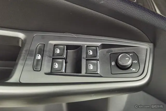 Volkswagen Bora 1.5L automatic comfort intelligent version