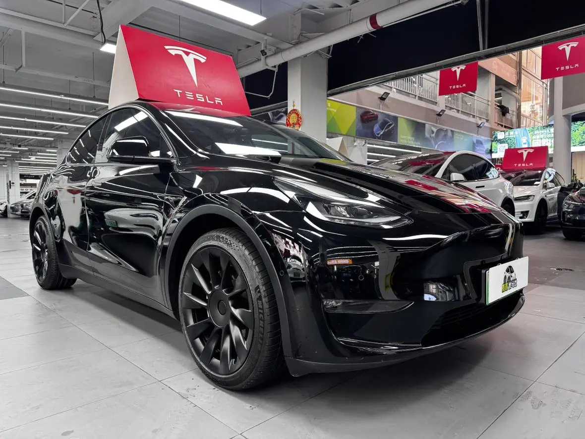 Tesla Model Y Standard battery life, rear-wheel drive version