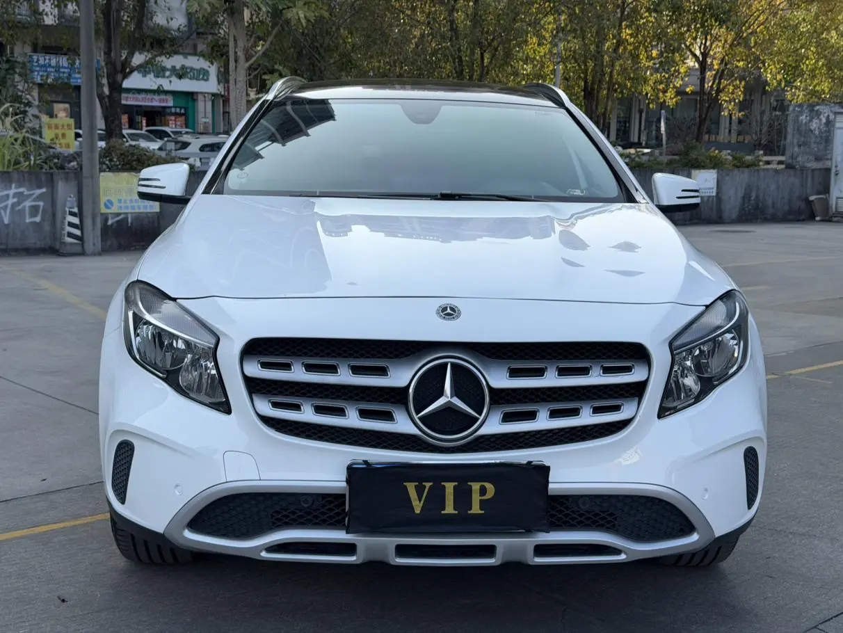Mercedes-Benz Mercedes-Benz GLA GLA 200 dynamic type
