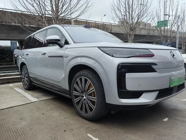 Denza Denza N9 DM Flagship type