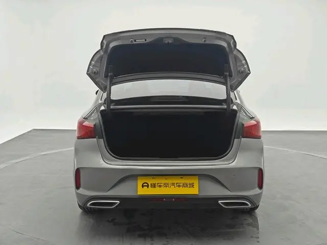 Changan Yidong PLUS Blue Whale NE 1.4T GDI DCT Flagship