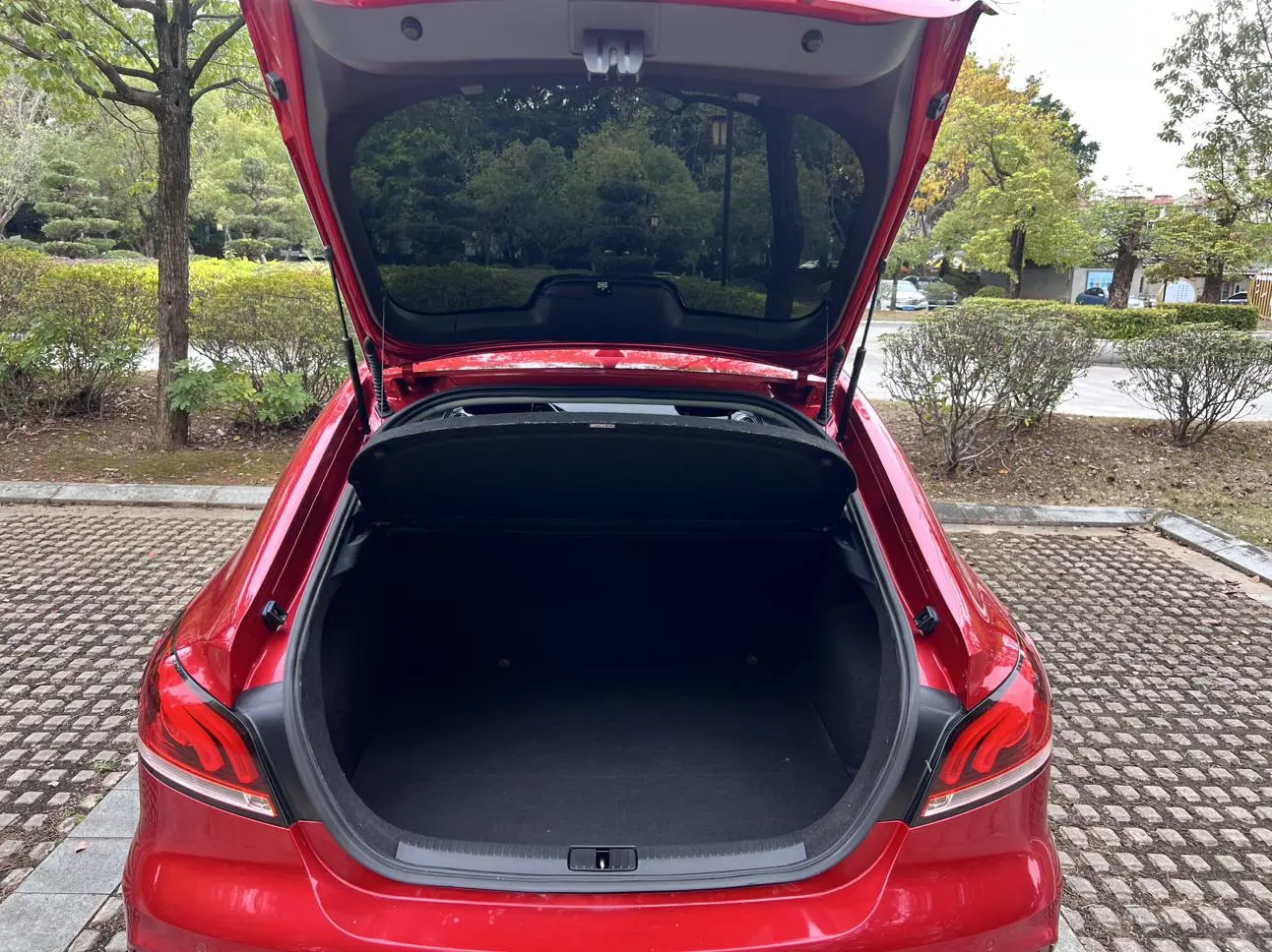 MG MG6 20T automatic sports version