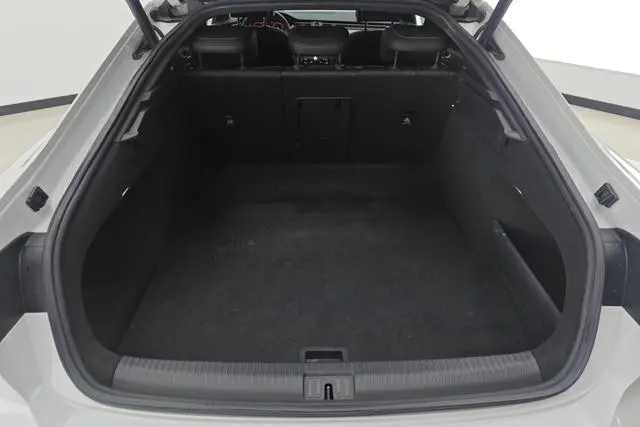Volkswagen Volkswagen CC 330TSI Charm Edition Country VI