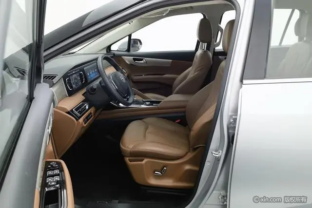 Haima Seahorse 7X 1.6TGDI automatic luxury 6-seater