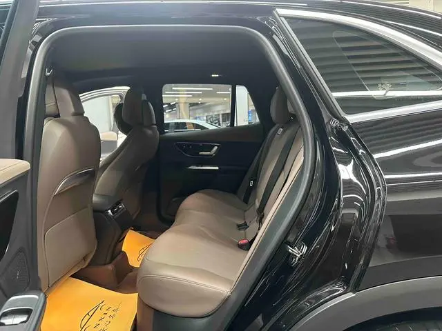 Mercedes-Benz Mercedes-Benz EQE SUV EQE SUV 500 4MATIC Deluxe Edition