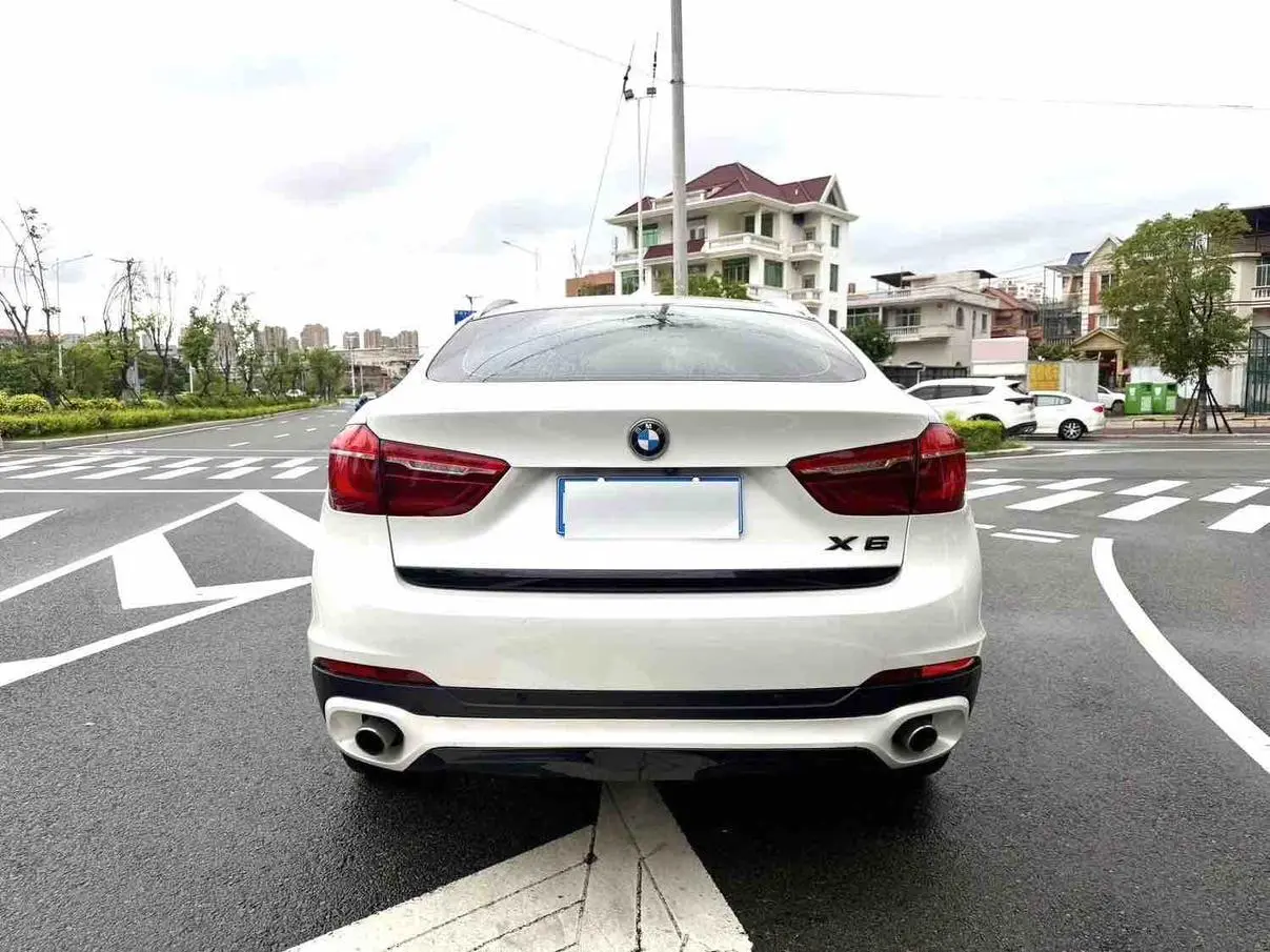 BMW BMW X6 xDrive28i