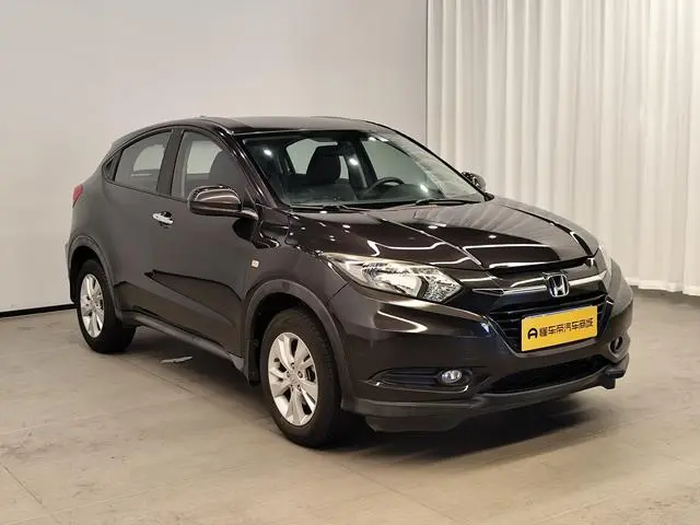 Honda Binzhi 1.8L CVT two-wheel drive elite type