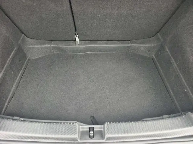 Volkswagen Exploring the shadow 1.5L automatic R-Line