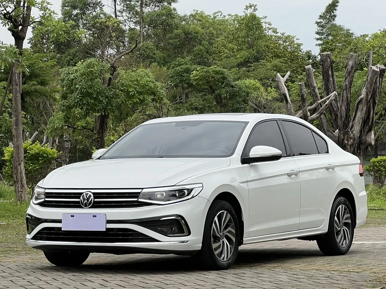 Volkswagen Bora 200TSI DSG Yuexing Edition