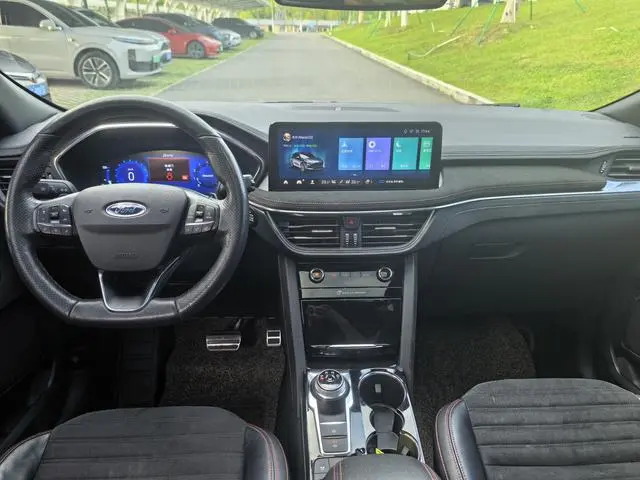 Ford Ruiji EcoBoost 245 four-wheel drive indulgence ST-LINE