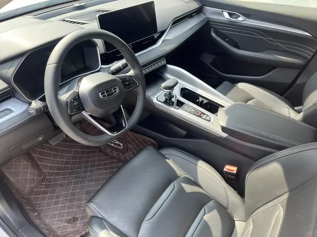Geely Xingrui 2.0T luxury