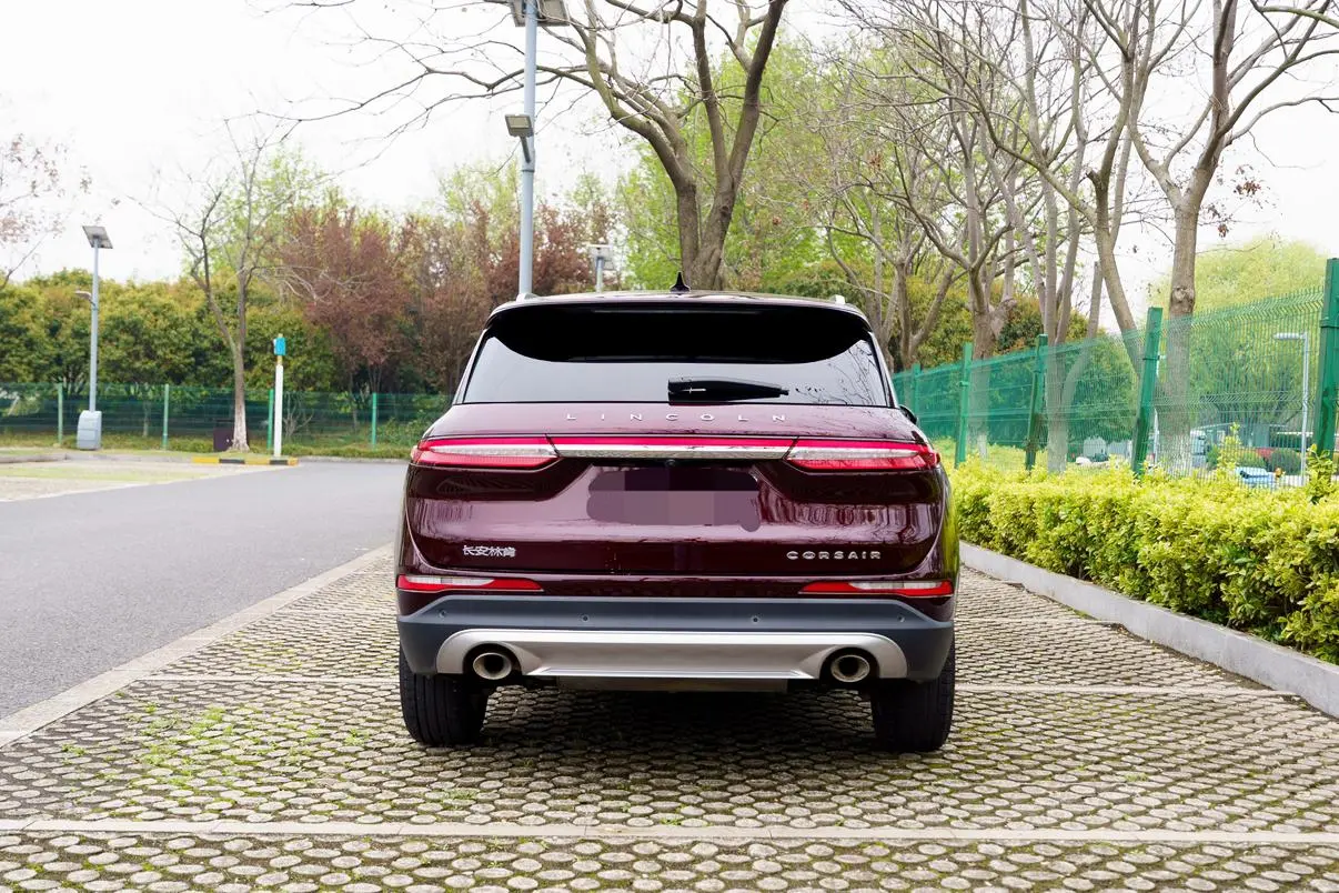 Lincoln Adventurer 2.0T two-wheel drive Zunyue Edition