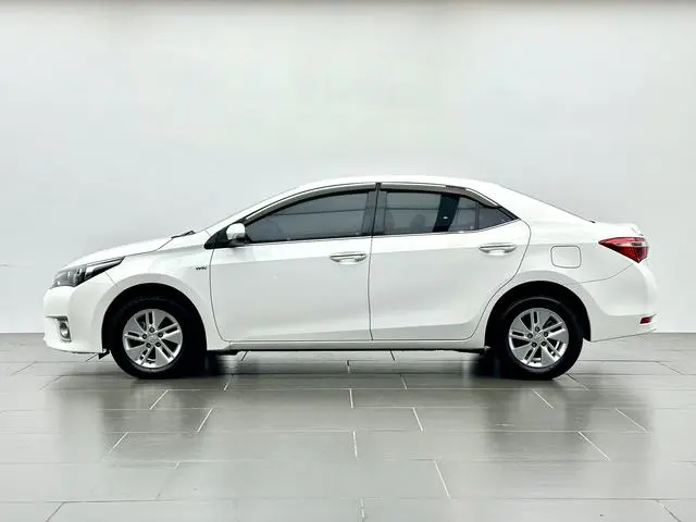 TOYOTA Corolla 1.6L manual GL