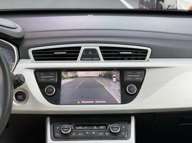Geely Boyue 1.8TD DCT two-wheel drive intelligent 4G connected version