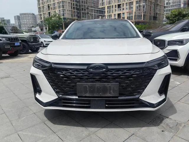 Chery Fulwin Arrizo 8 1.6TGDI DCT Yi