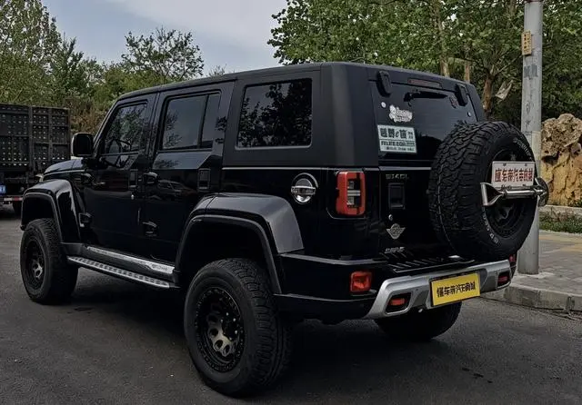 Beijing Beijing off-road BJ40 2.3T automatic four-wheel drive City Hunter Edition exclusive Country VI