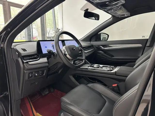 Jianghuai Yiwei JAC QX PHEV 120km Jinxiang Edition
