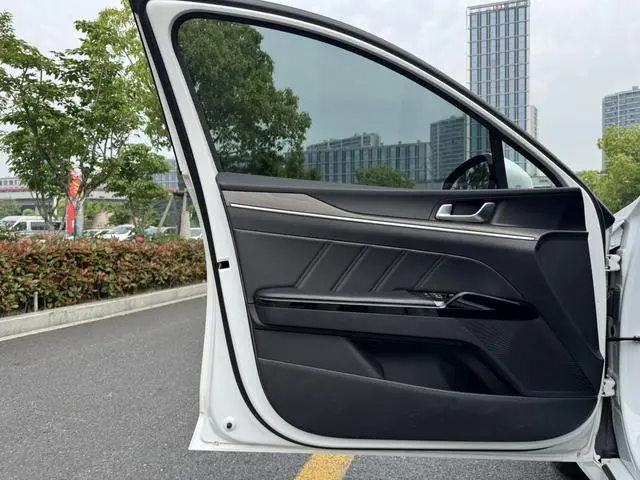 Kia Kia K5 380T GT-Line Premium Technology Edition