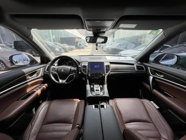 Honda Honda UR-V 370TURBO four-wheel drive Exclusive Edition Country V