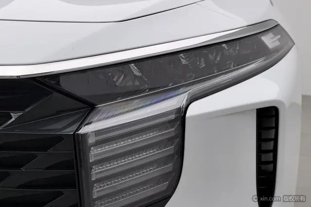 Venucia Qichen Big V 260T King Edition