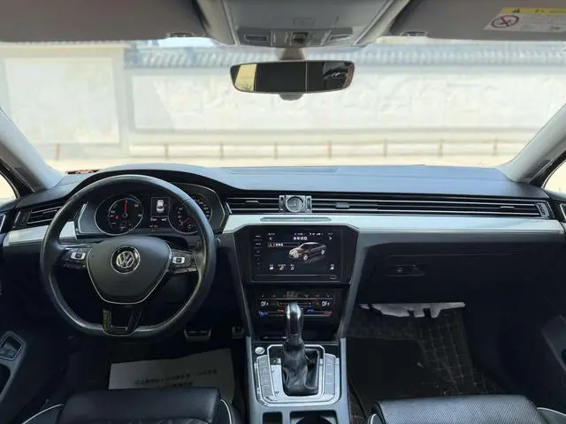 Volkswagen Magotan GTE Luxury